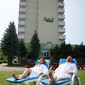 Duży pokój dwuosobowy